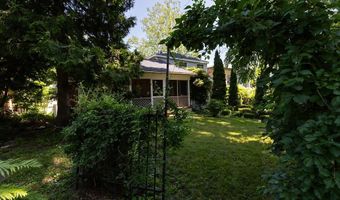 10 Ten Broeck Pl, Albany, NY 12210