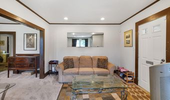 3222 M St SE, Washington, DC 20019