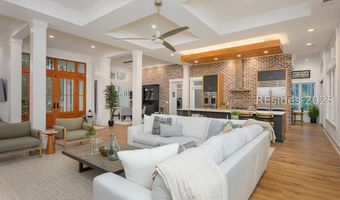 19 Sunfire Dr, Bluffton, SC 29910