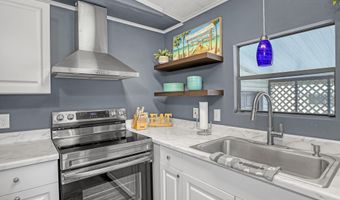 949 Laurel Cir, Barefoot Bay, FL 32976
