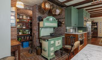 372 Hill Rd, Alstead, NH 03602