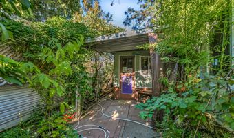 1565 Siskiyou Blvd SPC 42, Ashland, OR 97520