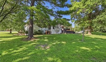 13901 Leavenworth Rd, Basehor, KS 66007