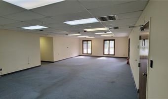 10254 Timber Ridge Dr, Ashland, VA 23005