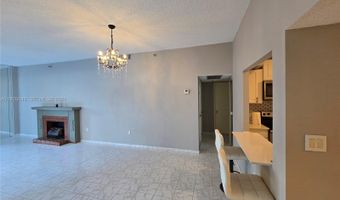 20505 E Country Club Dr 138, Aventura, FL 33180