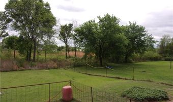 823 E Harden St, Altus, AR 72821