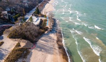 12 S Broadway, Beverly Shores, IN 46301