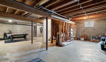 629 Lloyd Rd, Aberdeen, NJ 07747