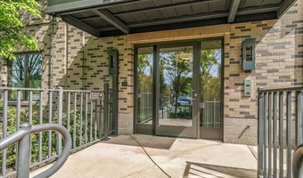175 Lithia Way 303, Ashland, OR 97520