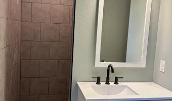 708 Martin Ave, Ava, MO 65608