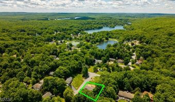 1 Bantry Ct, Alloway, NJ 07422