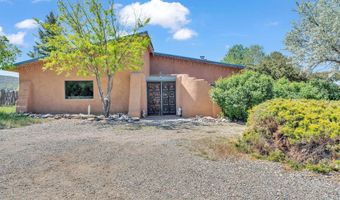 42 Hondo Seco Rd, Arroyo Hondo, NM 87513