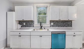 15802 MONICA St, Detroit, MI 48238