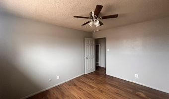 423 Dallas St SE A, Albuquerque, NM 87108