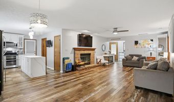 8612 Lockwood Pl, Indianapolis, IN 46217