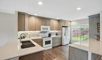 2320 Rice Ridge Ln NE, North Liberty, IA 52317