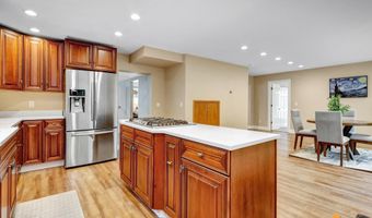 9601 Carlson Rd, Anchorage, AK 99507