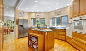 6550 E 112th Ave, Anchorage, AK 99516