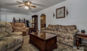 59 Skyview Ter, Asheville, NC 28806