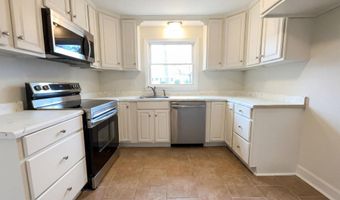 703 Savage St, Camden, SC 29020