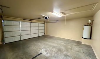 3202 Stoneway Ave, Bentonville, AR 72712