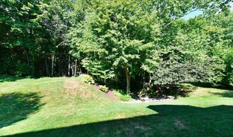 1852 Valleywood Dr, Avon, IN 46123