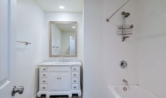 536 N CHERI LYNN Dr, Chandler, AZ 85225