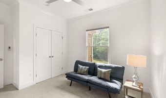 4226 40TH St N, Arlington, VA 22207