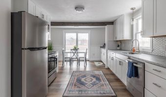 466 Essex St, Bangor, ME 04401