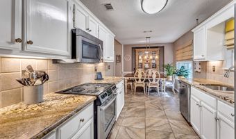 932 Bluff Rdg, Biloxi, MS 39532