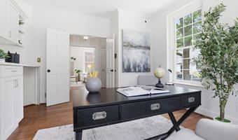 5109 WORTHINGTON Dr, Bethesda, MD 20816