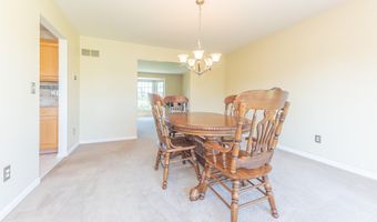 2058 Chardonnay Ct, Ann Arbor, MI 48108