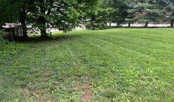 613 N 3rd St, Bardstown, KY 40004