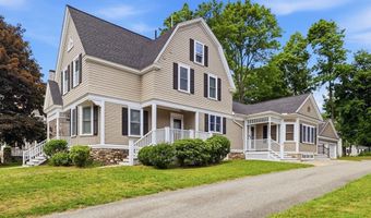 10 Wolcott Ave, Andover, MA 01810
