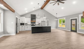 100 Michelle Dr, Beebe, AR 72012