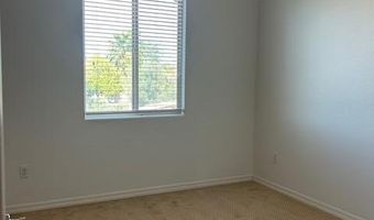250 W Queen Creek Rd Apt 237, Chandler, AZ 85248