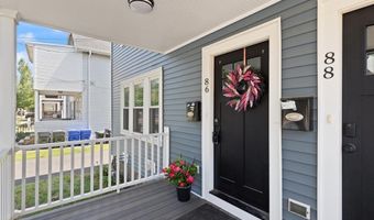86 Chandler St 86, Arlington, MA 02474