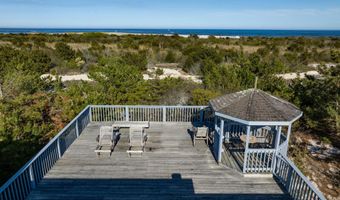 22 E 7TH St, Barnegat Light, NJ 08006