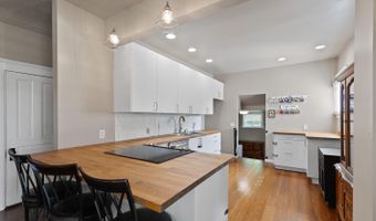 612 N Clinton St, Adrian, MI 49221