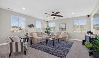 2077 Del Rincon Pl, Escondido, CA 92026