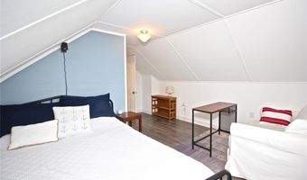 139 Coggeshall Ave, Newport, RI 02840