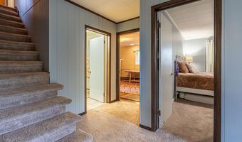 190 NE Crestview Dr, Abingdon, VA 24210