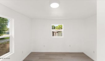 1510 Adams St, Athens, TN 37303