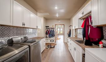 6792 Maine Rd, Anton, TX 79313