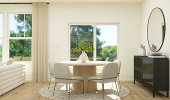 1249 Glenmont St, Algonquin, IL 60102