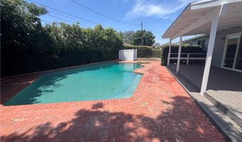909 S Echo Pl, Anaheim, CA 92804