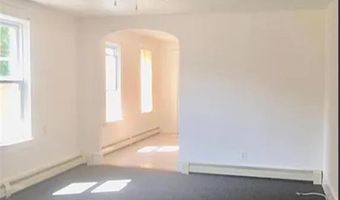122 Market St, Warren, RI 02885