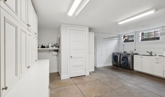 1121 BAY St, Alameda, CA 94501