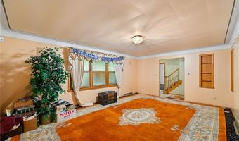 270 Benton St, Austintown, OH 44515