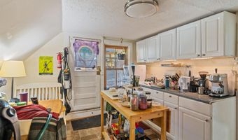 103 N Champlain St, Burlington, VT 05401